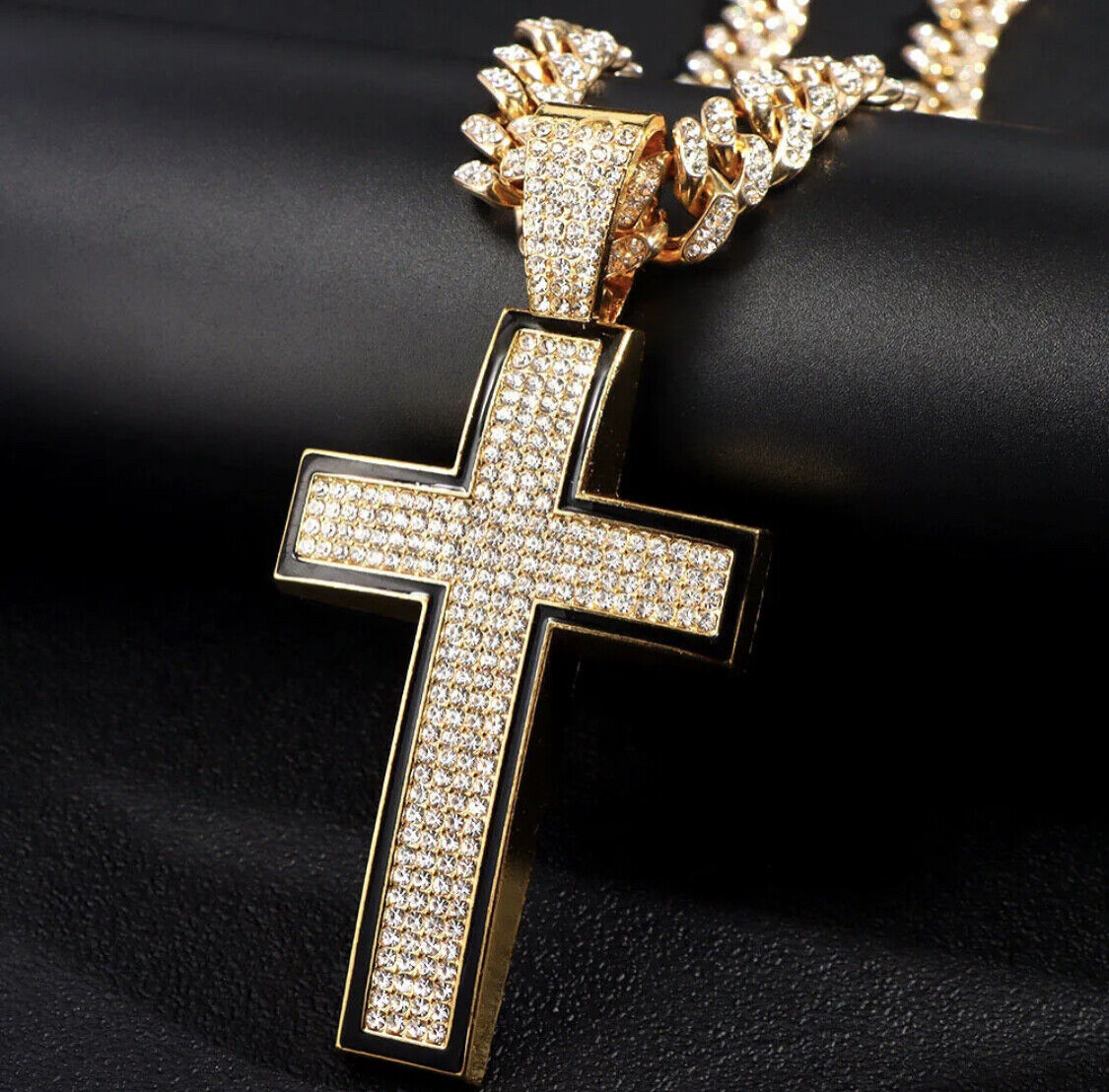 PROSTEEL Black Cross Necklace Men Stainless Steel Religious Christian  Jewelry Big Cross Pendant & Chain : Amazon.in: Fashion